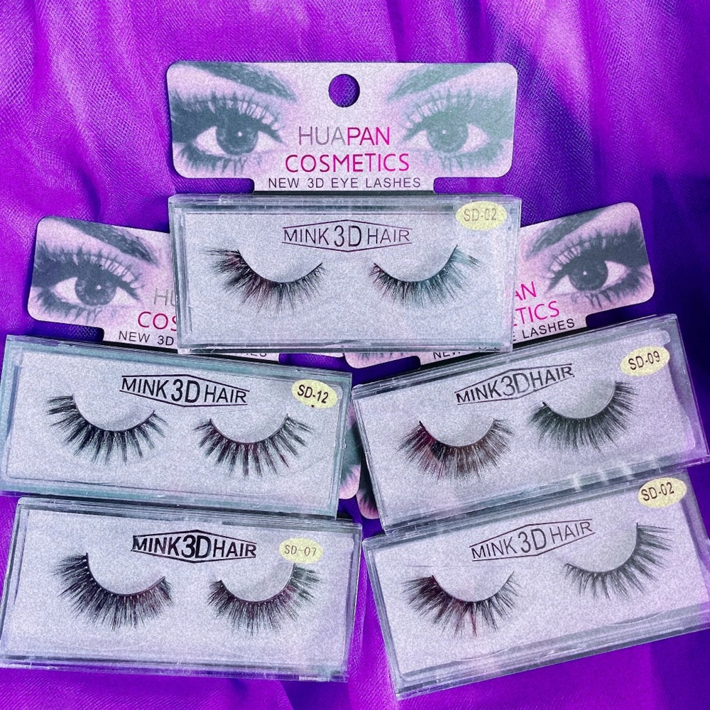 Eyelashes 🛍 The size are in the picture — buy now